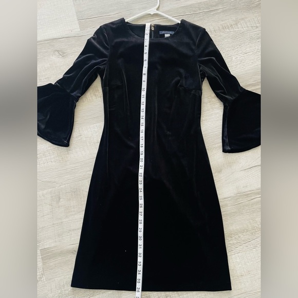 Tommy Hilfiger Women’s US 2 Velvet Black Dress - Picture 3 of 6
